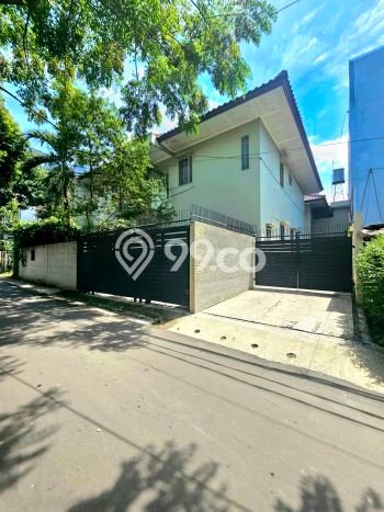 Dijual Rumah Premium dengan Fasilitas Sekitar Lengkap di Cilandak, Jakarta Selatan Dijual Rumah Premium dengan Fasilitas Sekitar Lengkap di Cilandak, Jakarta Selatan