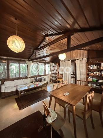 Rumah Luxury Modern Tanpa Renovasi di Fatmawati Jakarta Selatan Rumah Luxury Modern Tanpa Renovasi di Fatmawati Jakarta Selatan