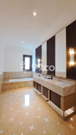 Dijual Rumah Premium dengan Fasilitas Sekitar Lengkap di Menteng, Jakarta Pusat Dijual Rumah Premium dengan Fasilitas Sekitar Lengkap di Menteng, Jakarta Pusat
