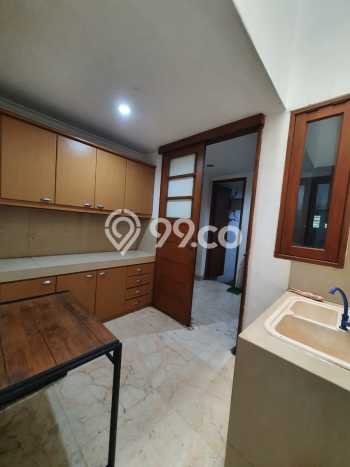 Rumah Luxury Modern Tanpa Renovasi di Lebak Bulus Jakarta Selatan Rumah Luxury Modern Tanpa Renovasi di Lebak Bulus Jakarta Selatan