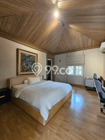 Rumah Mewah Dijual LT 1174m2 di Kelapa Gading, Jakarta Utara Rumah Mewah Dijual LT 1174m2 di Kelapa Gading, Jakarta Utara