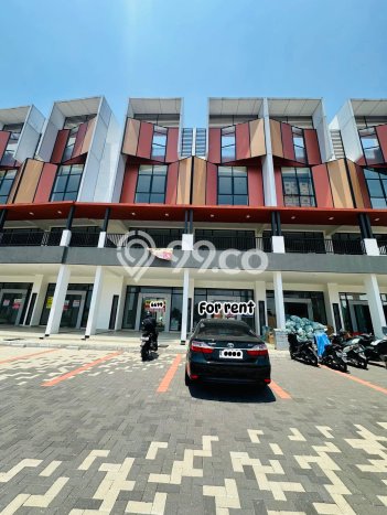 Unit Ruko Disewakan di Summarecon Crown Gading di Area Ramai & Strategis Unit Ruko Disewakan di Summarecon Crown Gading di Area Ramai & Strategis