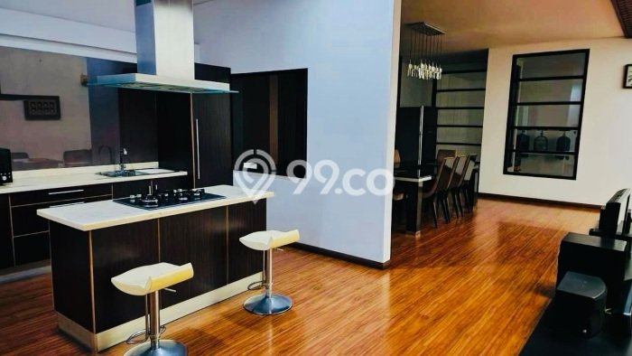 Siap Huni Hunian Elit 5 Kamar di Kelapa Gading Dekat ke Mana Saja Siap Huni Hunian Elit 5 Kamar di Kelapa Gading Dekat ke Mana Saja