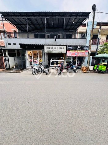 Jual Rumah Luas Elegan Dengan View Eksklusif di Galaxy, Bekasi Jual Rumah Luas Elegan Dengan View Eksklusif di Galaxy, Bekasi