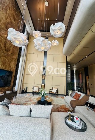 Jual Rumah Luas Megah Dengan View Cantik di Summarecon Bekasi, Bekasi Jual Rumah Luas Megah Dengan View Cantik di Summarecon Bekasi, Bekasi