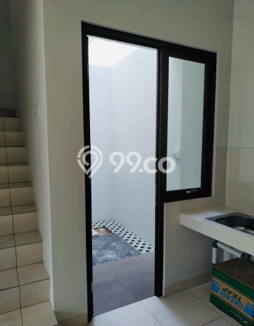 Disewakan! Rumah 3 Kamar Tidur &
3 Kamar Mandi di Summarecon Bekasi, Bekasi Disewakan! Rumah 3 Kamar Tidur &
3 Kamar Mandi di Summarecon Bekasi, Bekasi