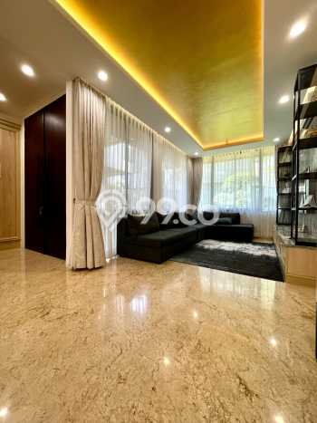 Rumah Elit Modern Tanpa Renovasi di Kemang Jakarta Selatan Rumah Elit Modern Tanpa Renovasi di Kemang Jakarta Selatan