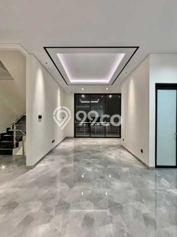 For Sale! Premium House LT 161m2 Desain Elegan di Kemang For Sale! Premium House LT 161m2 Desain Elegan di Kemang