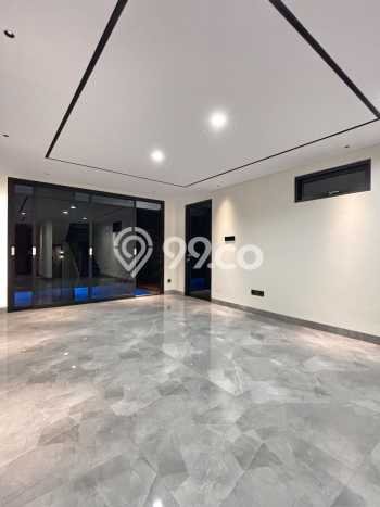 For Sale! Premium House LT 161m2 Desain Elegan di Kemang For Sale! Premium House LT 161m2 Desain Elegan di Kemang