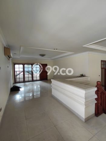 Dijual Rumah Mewah Megah Dengan View Eksklusif di Pondok Indah, Jakarta Selatan Dijual Rumah Mewah Megah Dengan View Eksklusif di Pondok Indah, Jakarta Selatan