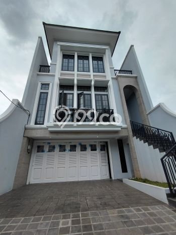 Jual Rumah Mewah Elegan Dengan View Cantik di Ampera, Jakarta Selatan Jual Rumah Mewah Elegan Dengan View Cantik di Ampera, Jakarta Selatan