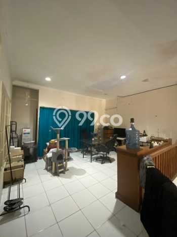 Rumah Luxury Modern Tanpa Renovasi di Green Lake City Jakarta Barat Rumah Luxury Modern Tanpa Renovasi di Green Lake City Jakarta Barat