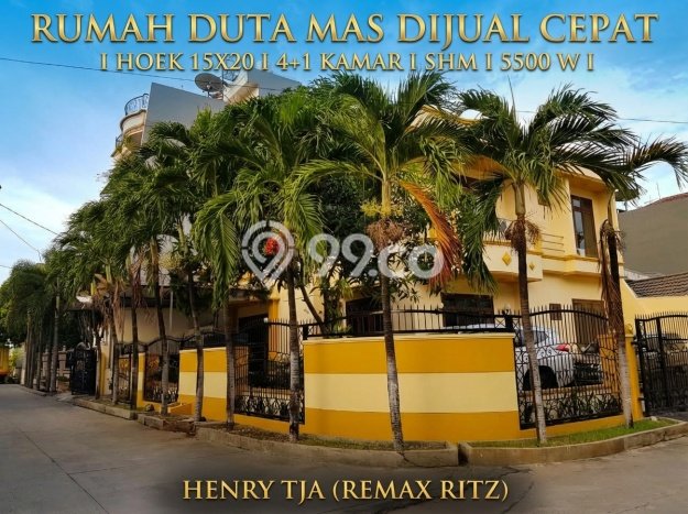 Ready to Use! Premium House LT 300m2 Desain Elegan di Jelambar Ready to Use! Premium House LT 300m2 Desain Elegan di Jelambar
