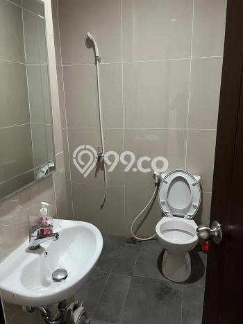 PELUANG EMAS! Ruko di Metland Puri, Luas 180m², Pusat Bisnis PELUANG EMAS! Ruko di Metland Puri, Luas 180m², Pusat Bisnis