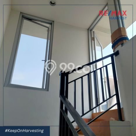 Disewakan Ruko Kawasan Tanjung Duren, Luas 480m², Lokasi Komersial Disewakan Ruko Kawasan Tanjung Duren, Luas 480m², Lokasi Komersial
