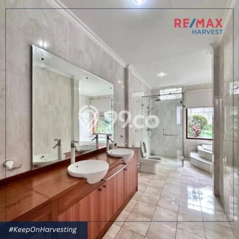Dijual Rumah Mewah Elegan Dengan View Cantik di Kemang, Jakarta Selatan Dijual Rumah Mewah Elegan Dengan View Cantik di Kemang, Jakarta Selatan