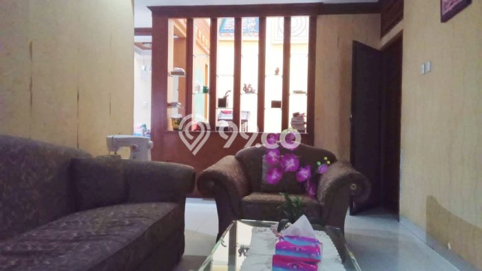 Dijual Hunian Rumah Terawat 4 Kamar di Tanjung Duren, Jakarta Barat Dijual Hunian Rumah Terawat 4 Kamar di Tanjung Duren, Jakarta Barat