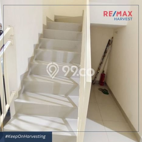 Rumah Luas Asri 5 KT Siap Huni di Tanjung Duren Jakarta Barat Rumah Luas Asri 5 KT Siap Huni di Tanjung Duren Jakarta Barat