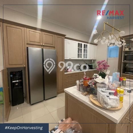 Rumah Elit Modern Tanpa Renovasi di Alam Sutera Tangerang Rumah Elit Modern Tanpa Renovasi di Alam Sutera Tangerang