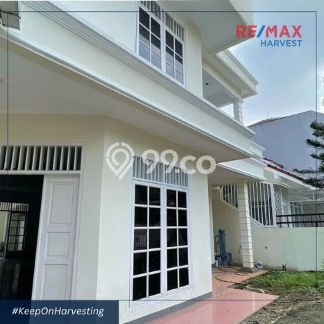 Dijual Rumah Mewah Exclusive di Kebon Jeruk, Jakarta Barat Dijual Rumah Mewah Exclusive di Kebon Jeruk, Jakarta Barat