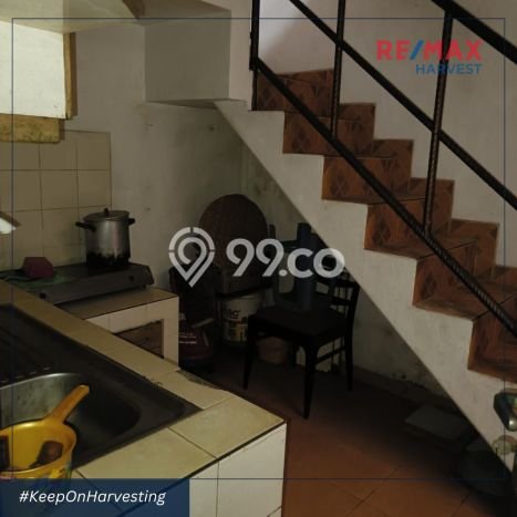 Dijual Rumah Luas Elegan Dengan View Eksklusif di Senayan, Jakarta Selatan Dijual Rumah Luas Elegan Dengan View Eksklusif di Senayan, Jakarta Selatan