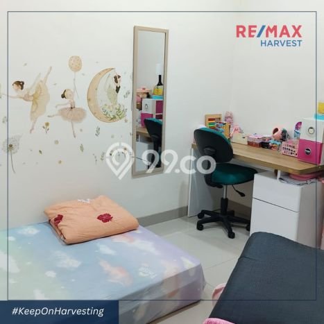 Rumah Luas Asri 5 KT Siap Huni di Tanjung Duren Jakarta Barat Rumah Luas Asri 5 KT Siap Huni di Tanjung Duren Jakarta Barat