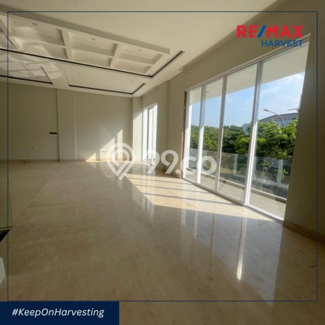 Ready to Use! Luxury House LT 260m2 Desain Elegan di Pantai Indah Kapuk Ready to Use! Luxury House LT 260m2 Desain Elegan di Pantai Indah Kapuk