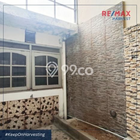 Hunian Mewah Dijual LT 368m2 di Mampang Prapatan, Jakarta Selatan Hunian Mewah Dijual LT 368m2 di Mampang Prapatan, Jakarta Selatan