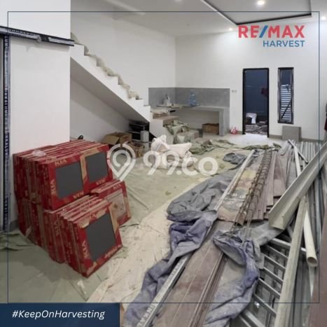 Rumah Luas Asri 3 KT Siap Huni di Kav DKI Jakarta Barat Rumah Luas Asri 3 KT Siap Huni di Kav DKI Jakarta Barat