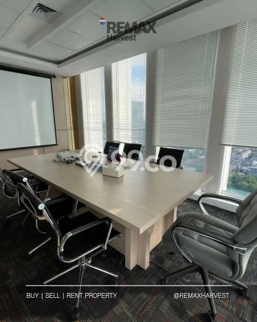 Unit Kantor Dijual di Jakarta Selatan LT 1m2 & LB 395m2 Unit Kantor Dijual di Jakarta Selatan LT 1m2 & LB 395m2