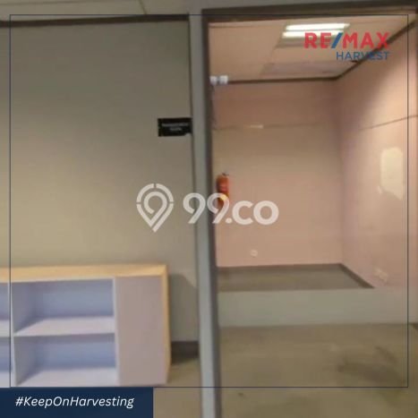 Kantor Lokasi Strategis di Kembangan, Luas 126m2m², Jalan Utama Kantor Lokasi Strategis di Kembangan, Luas 126m2m², Jalan Utama