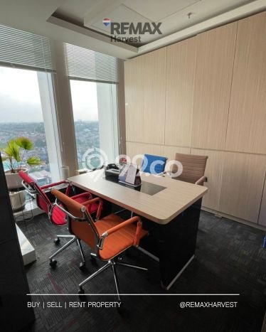 Unit Kantor Dijual di Jakarta Selatan LT 1m2 & LB 395m2 Unit Kantor Dijual di Jakarta Selatan LT 1m2 & LB 395m2