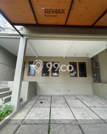 Rumah Minimalis 3 KT LT 102m2 di Setra Duta Rumah Minimalis 3 KT LT 102m2 di Setra Duta
