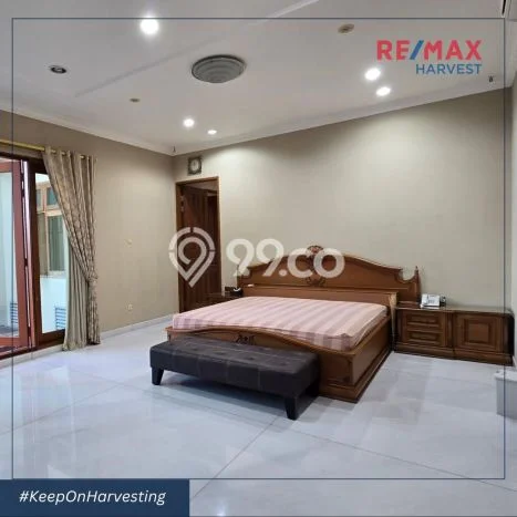Siap Huni Hunian Elit 4 Kamar di Kebon Jeruk Dekat ke Mana Saja Siap Huni Hunian Elit 4 Kamar di Kebon Jeruk Dekat ke Mana Saja