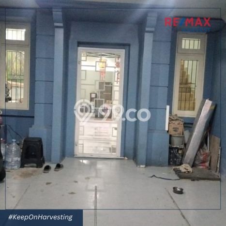 Dijual Rumah Eksklusif 4 KT di Duta Garden, Tangerang Dijual Rumah Eksklusif 4 KT di Duta Garden, Tangerang