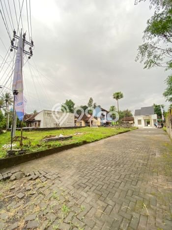 Jual Rumah Murah Meriah Tempel Punya 1 Kamar & LT 108m2 Jual Rumah Murah Meriah Tempel Punya 1 Kamar & LT 108m2