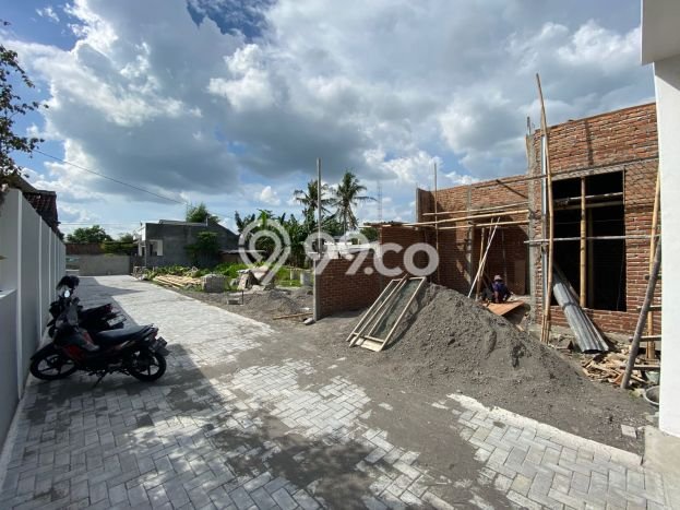 Dijual Rumah Modern 3 KT di Caturtunggal, Yogyakarta Dijual Rumah Modern 3 KT di Caturtunggal, Yogyakarta