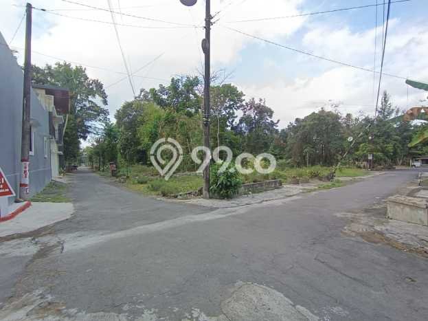 Tanah Dijual di Sleman Seluas 181m2 Strategis Tanah Dijual di Sleman Seluas 181m2 Strategis
