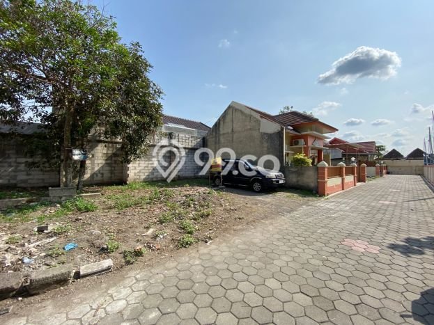 Lahan Strategis di Tempel Dijual dengan Luas 133m2 Lahan Strategis di Tempel Dijual dengan Luas 133m2