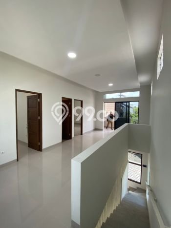 Dijual Cepat Rumah Bagus Siap Huni LB 180m2 di Gondomanan, Yogyakarta Dijual Cepat Rumah Bagus Siap Huni LB 180m2 di Gondomanan, Yogyakarta