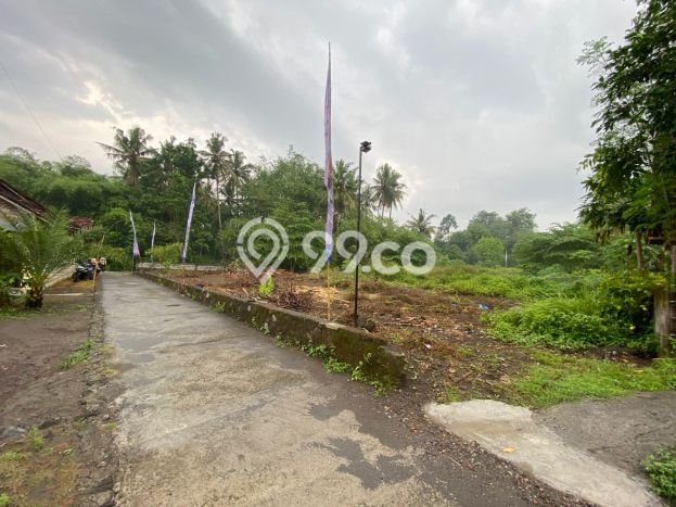 Jual Rumah Murah Meriah Tempel Punya 2 Kamar & LT 80m2 Jual Rumah Murah Meriah Tempel Punya 2 Kamar & LT 80m2