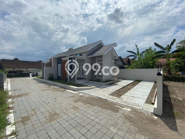 Dijual Cepat Rumah Favorit Siap Huni LB 50m2 di Prambanan, Sleman Dijual Cepat Rumah Favorit Siap Huni LB 50m2 di Prambanan, Sleman