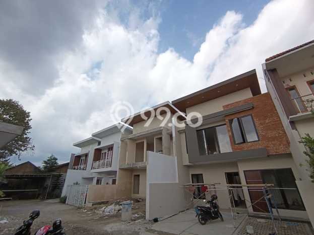 For Sale Rumah 3 Kamar Lokasi Strategis Bagus dan Strategis di Sleman For Sale Rumah 3 Kamar Lokasi Strategis Bagus dan Strategis di Sleman
