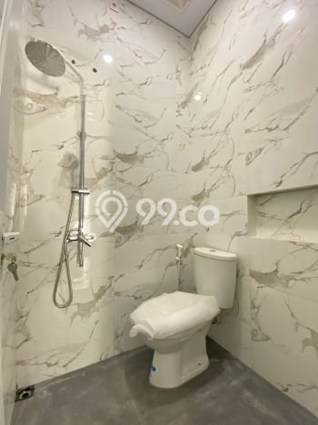Rumah di Depok, Sleman, Luas 122m² LB 67m² Rumah di Depok, Sleman, Luas 122m² LB 67m²