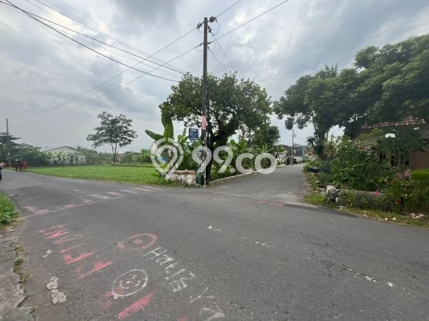 Tanah Lokasi Strategis di Kaliurang, Luas 202m2m², Kawasan Nyaman, Akses Kaliurang, Sleman, Sleman Tanah Lokasi Strategis di Kaliurang, Luas 202m2m², Kawasan Nyaman, Akses Kaliurang, Sleman, Sleman