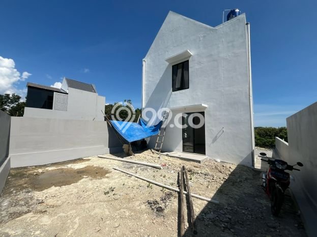 Rumah LT 103m² Desain Minimalis di Bantul, Dekat Pusat Kota, Yogyakarta Rumah LT 103m² Desain Minimalis di Bantul, Dekat Pusat Kota, Yogyakarta
