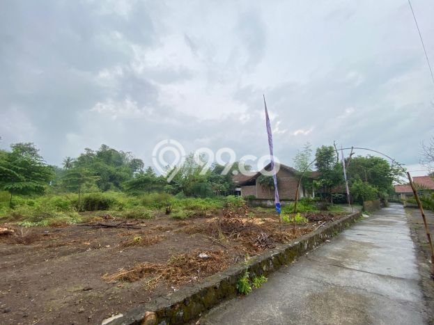 Rumah Sederhana Dijual Lokasi Tempel 2 Kamar dengan Luas Tanah 80m2 Rumah Sederhana Dijual Lokasi Tempel 2 Kamar dengan Luas Tanah 80m2