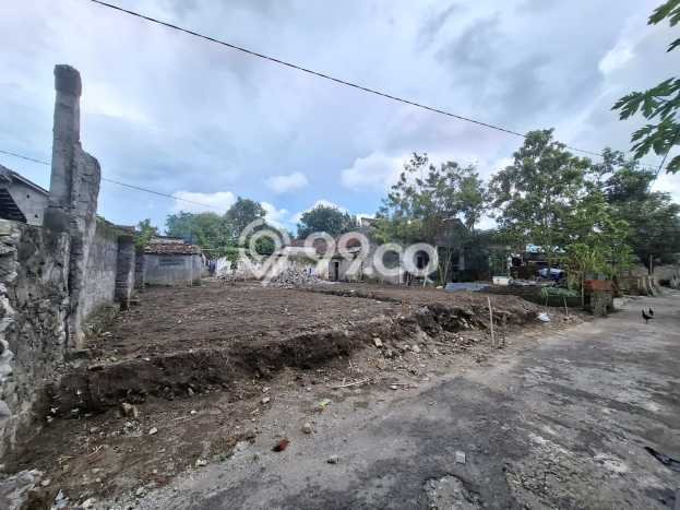 Lahan Kosong Dijual di Sleman dengan Area 146m2 Lahan Kosong Dijual di Sleman dengan Area 146m2