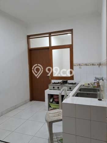 PREMIUM CHOICE! Rumah kawasan Hegarmanah, 3 KT, Lingkungan Asri, Luas 410m² Bangunan 350m² PREMIUM CHOICE! Rumah kawasan Hegarmanah, 3 KT, Lingkungan Asri, Luas 410m² Bangunan 350m²