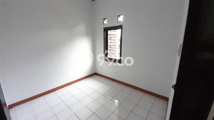 HUNIAN EKSKLUSIF! Rumah area Cigadung, 4 KT, Konsep Minimalis, Luas 300m² Bangunan 250m² HUNIAN EKSKLUSIF! Rumah area Cigadung, 4 KT, Konsep Minimalis, Luas 300m² Bangunan 250m²